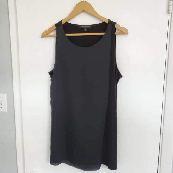 Banana Republic Tops - Banana Republic overlay tank